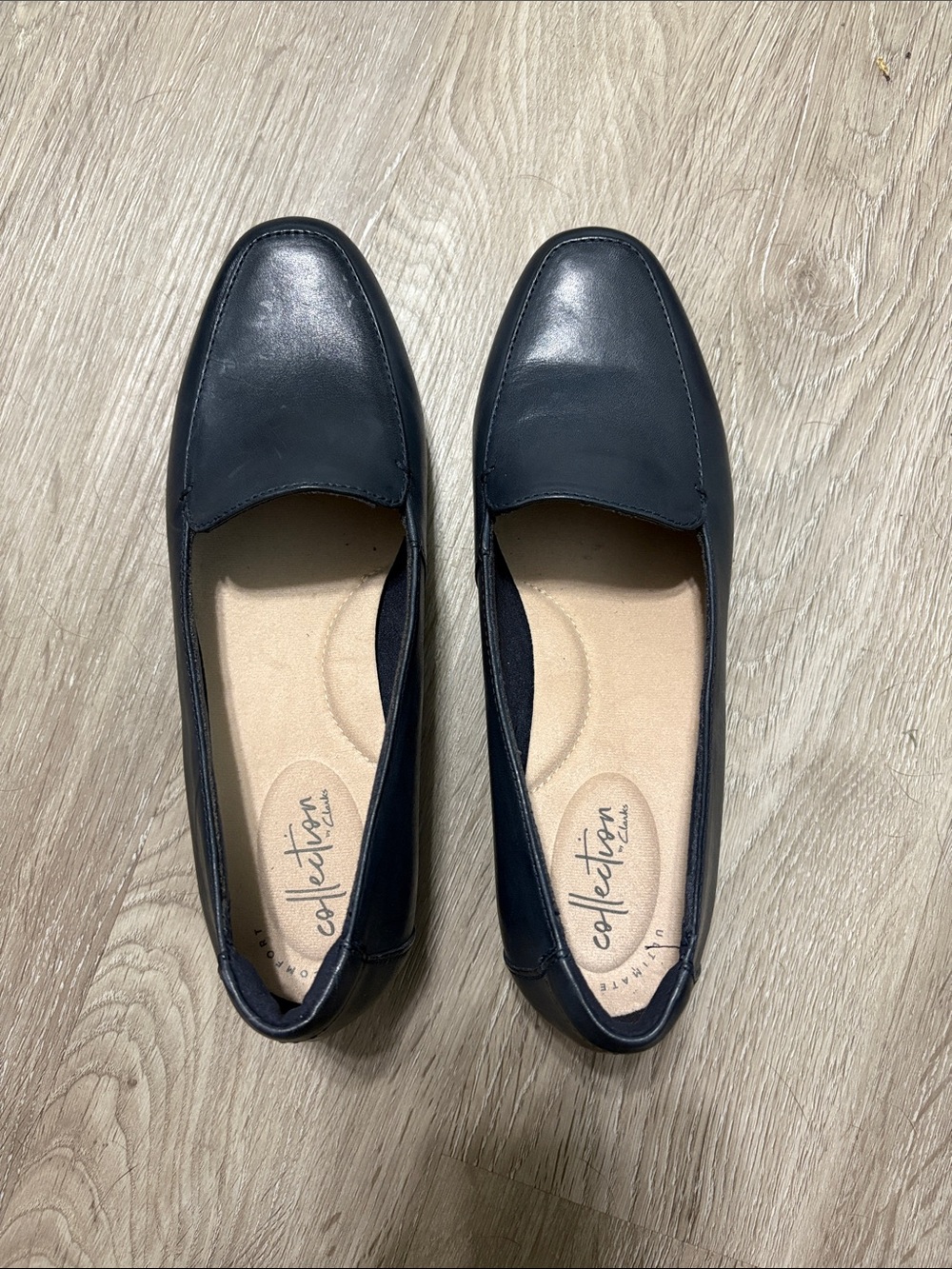 Juliet Lora Navy Leather Slip-On Loafers